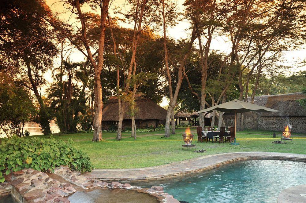 Three Cities Thorntree River Lodge Livingstone Exteriör bild
