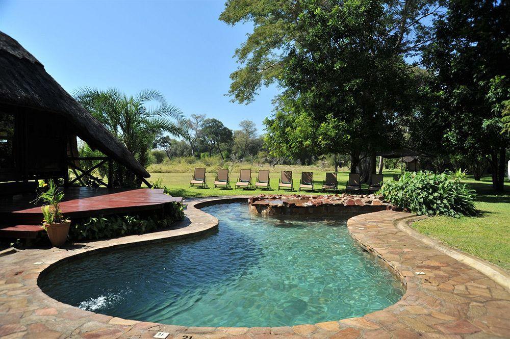 Three Cities Thorntree River Lodge Livingstone Exteriör bild