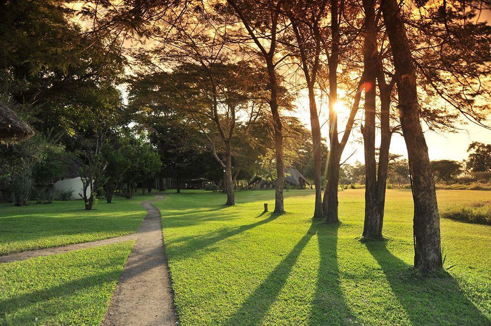 Three Cities Thorntree River Lodge Livingstone Exteriör bild